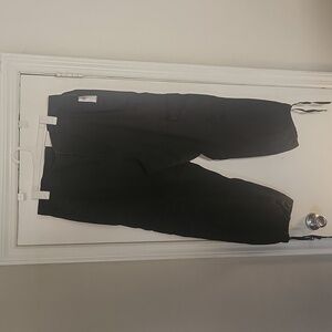 New without tags. Old Navy grey pants.